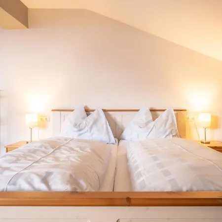 Haus Standlgut -- Incl Sommercard Apart Otel