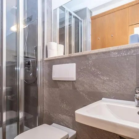 Aparthotel Haus Standlgut -- Incl Sommercard Rauris