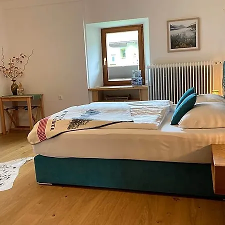 Haus Standlgut -- Incl Sommercard Lejlighedshotel Rauris