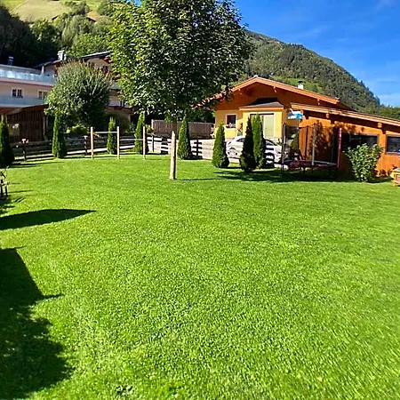 Lejlighedshotel Haus Standlgut -- Incl Sommercard Rauris